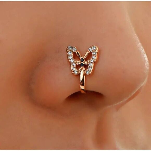Gorgeous Crystal Butterfly Fake Nose Ring - Picture 1 of 4
